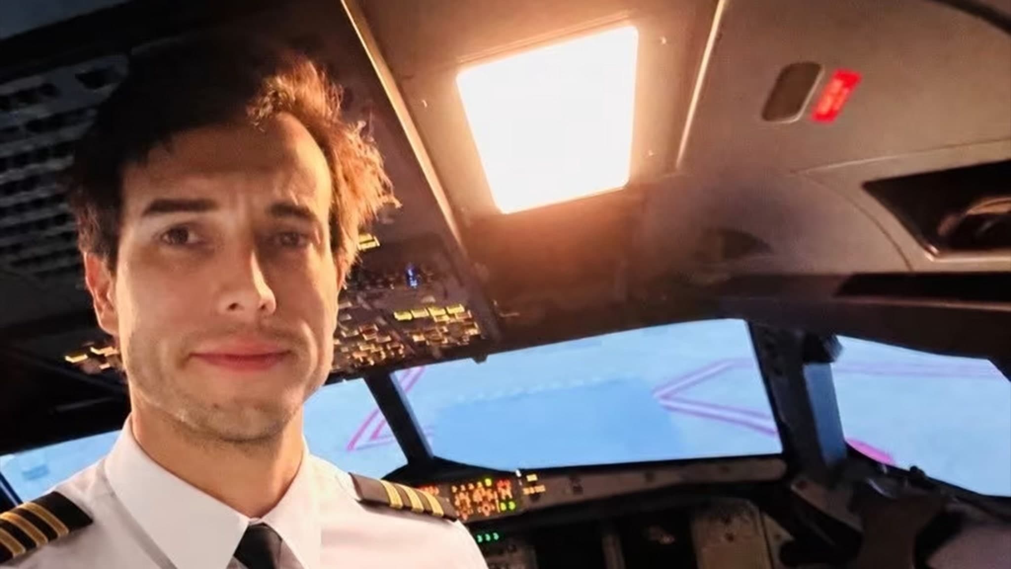 Argentine Flight Instructor's Mid-Air Suicide Forces Student to Land Plane Alone